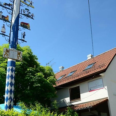 Landgasthof Haller Gauting Exterior foto